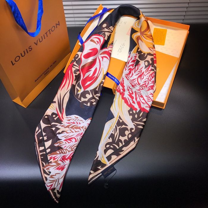 Louis Vuitton Scarf LVS00116